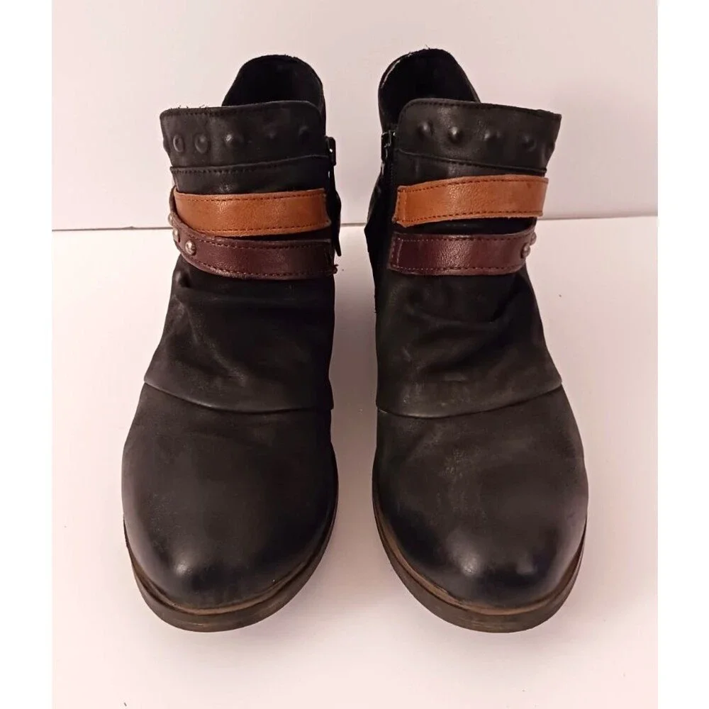 Miz Mooz Bucky Blk Leather Ankle Boot Stud Harness Strap EU 40 US 9
